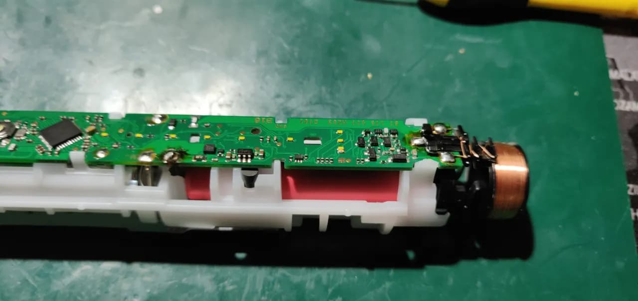 Wymiana baterii Oral-B w Warszawie - gdzie znaleźć pomoc i uniknąć problemów Wymiana baterii Oral-B w Warszawie - gdzie znaleźć pomoc i uniknąć problemów