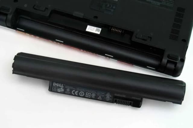 Wymiana baterii w laptopie cena – ile naprawdę zapłacisz? Wymiana baterii w laptopie cena – ile naprawdę zapłacisz?