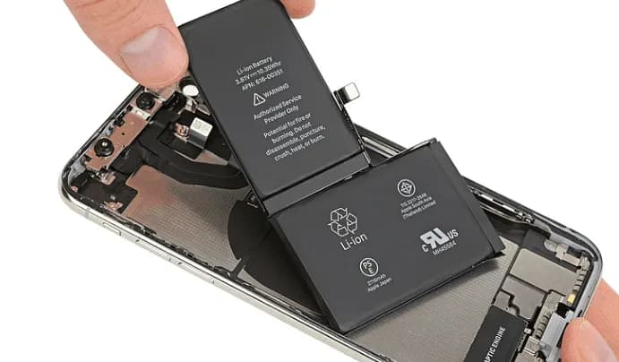 Wymiana baterii iPhone 11: Sprawdź ceny i najlepsze serwisy naprawcze Wymiana baterii iPhone 11: Sprawdź ceny i najlepsze serwisy naprawcze