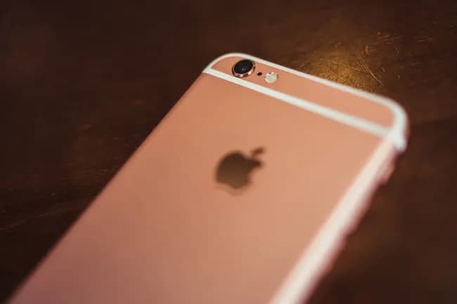 Wymiana baterii w iSpot - uniknij problemów z akumulatorem iPhone Wymiana baterii w iSpot - uniknij problemów z akumulatorem iPhone