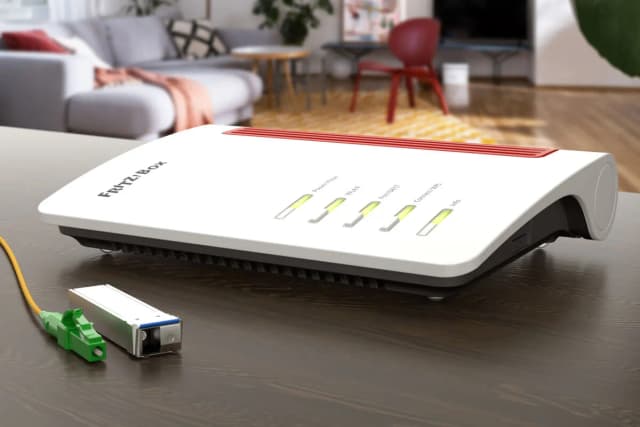 Jak podłączyć router do routera kablem i uniknąć problemów z siecią Jak podłączyć router do routera kablem i uniknąć problemów z siecią