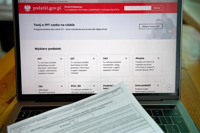 Jak pobrać PIT-11 przez internet i uniknąć problemów z rozliczeniem Jak pobrać PIT-11 przez internet i uniknąć problemów z rozliczeniem